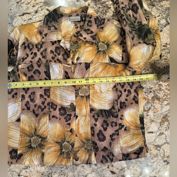 Chicos sz 1 (10) linen button down shirt jacket Hawaiian print floral cropped - Picture 6 of 6